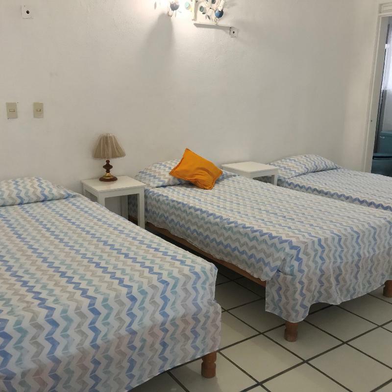 Casa Mexicana La Reyna Мансанильо Экстерьер фото
